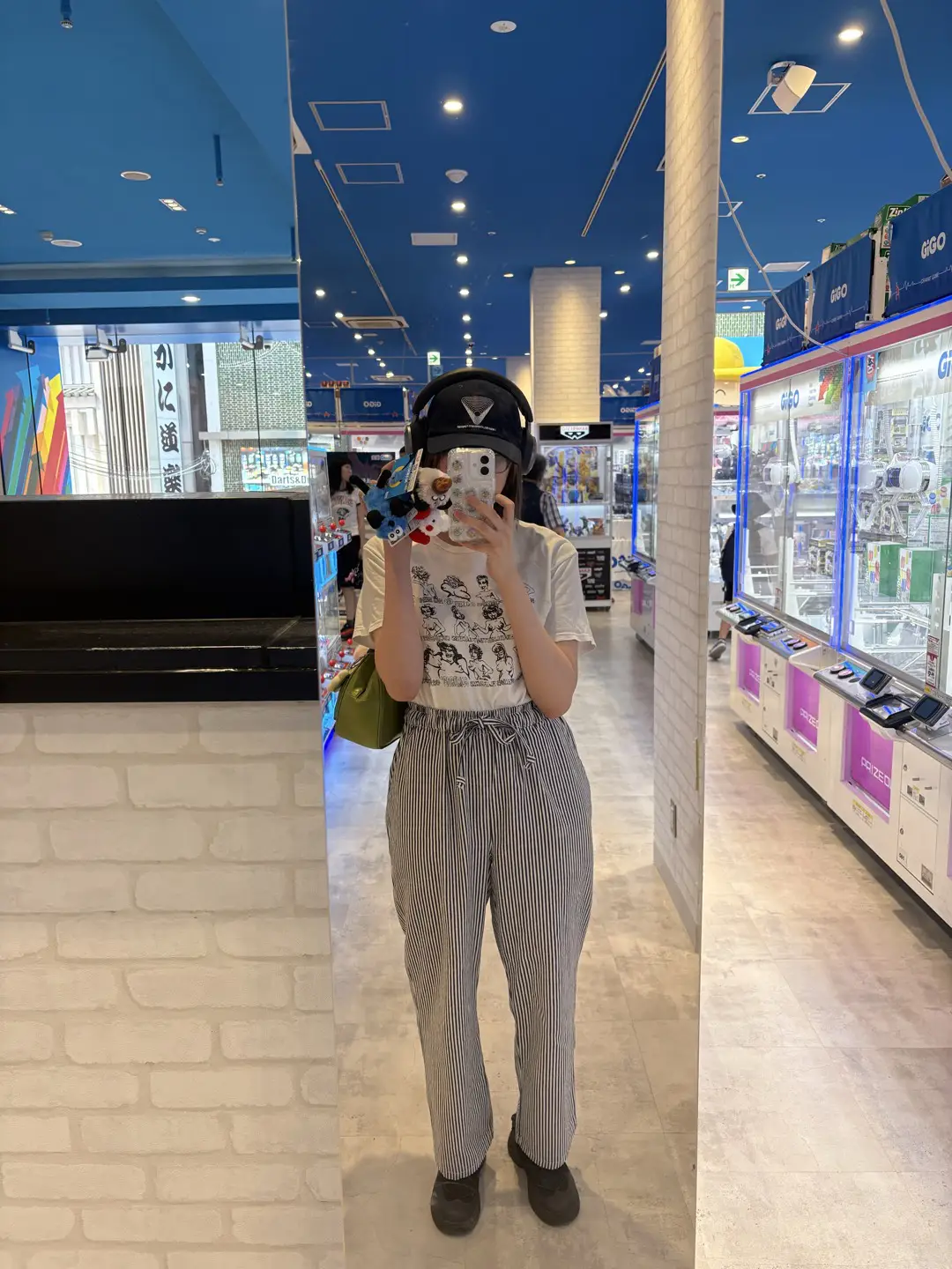 https://digdig-r2-worker.funee.workers.dev/product/0e11f504-1c3c-489b-a807-d6f0949a4f38/fc28e21c-b82e-4055-b77e-5c6285a97d91