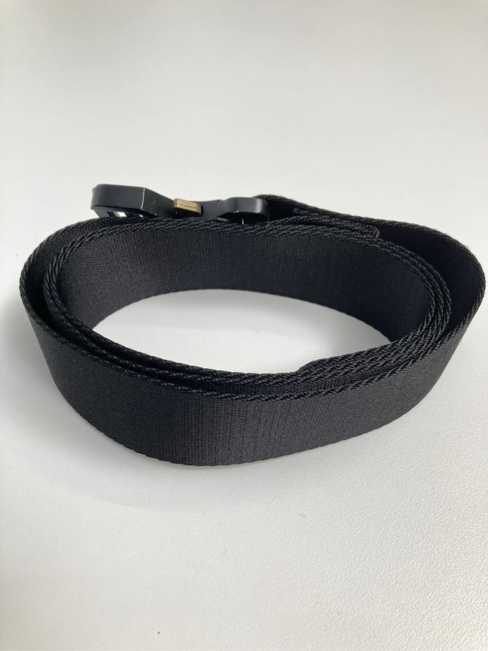 https://digdig-r2-worker.funee.workers.dev/product/1020558f-e098-45e7-9a14-7019e5dc6f9a/ead2ea32-db80-46ba-be24-c36d459122f9