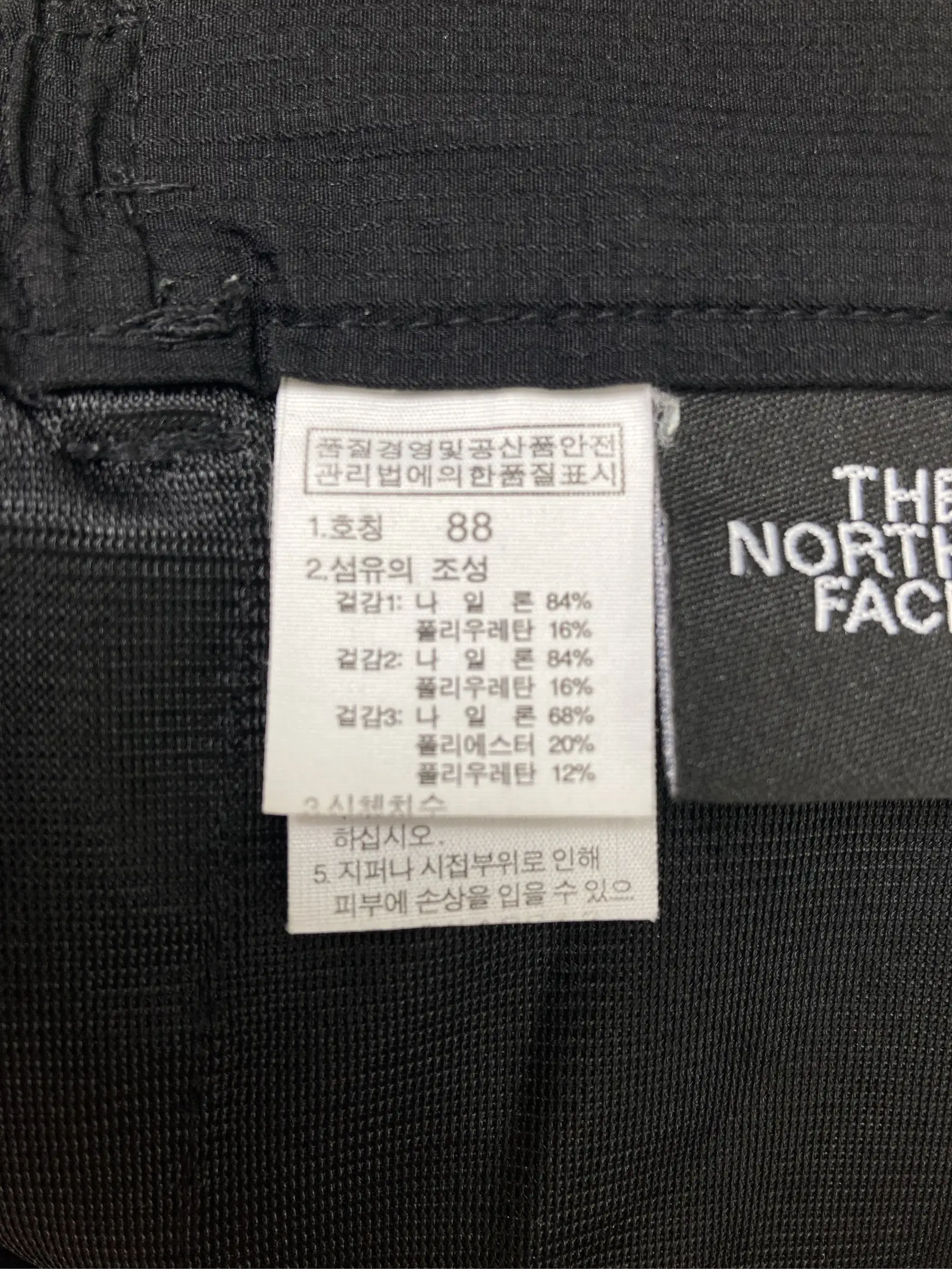 https://digdig-r2-worker.funee.workers.dev/product/117df7b1-209d-4e2d-b869-087d729af3df/247abb3d-fe2f-4b28-89a0-005fad1d0211