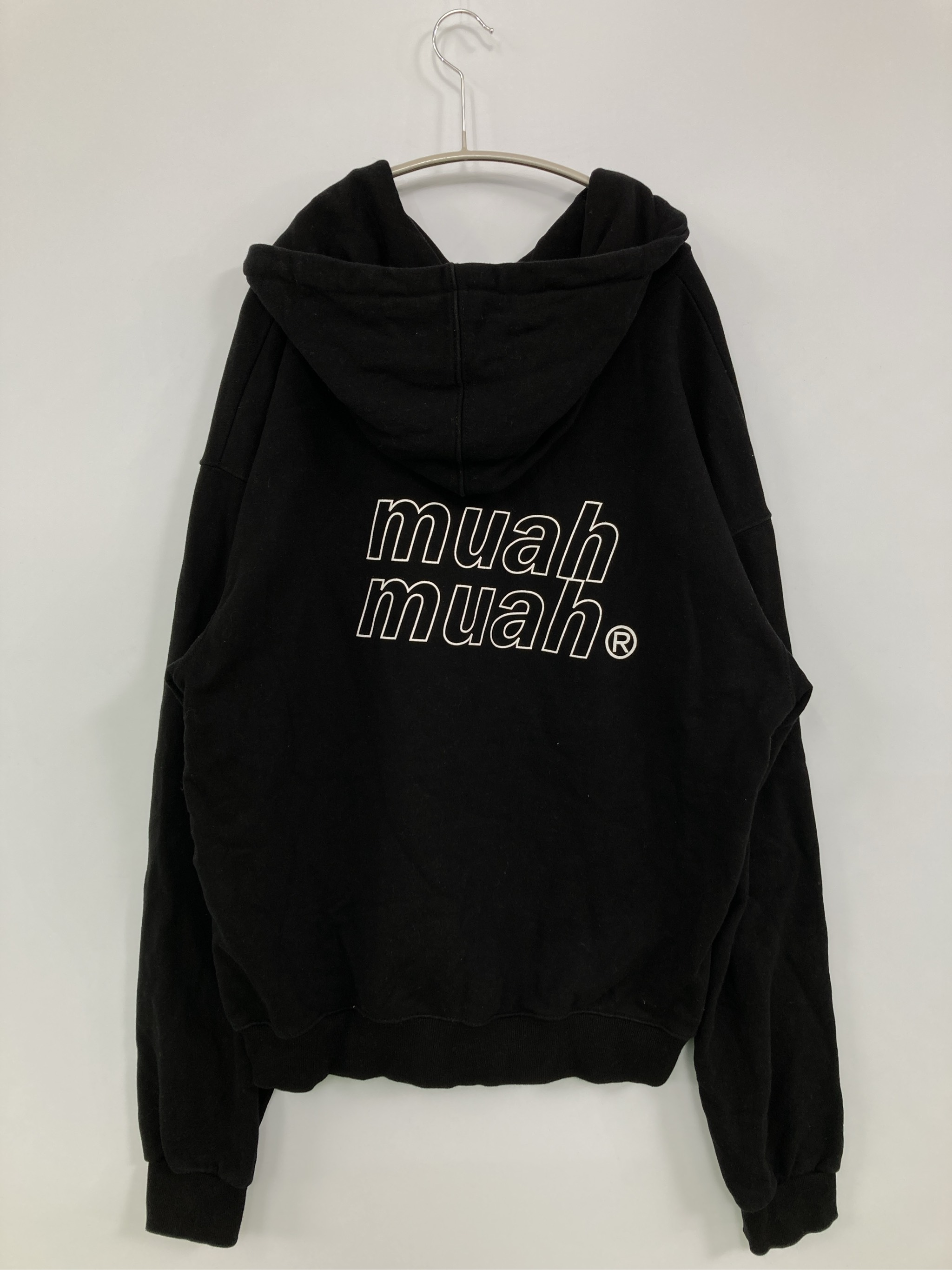 https://digdig-r2-worker.funee.workers.dev/product/154b5803-9884-4493-9436-1296c4c8d9a9/1a72e3cc-fb11-462f-a35e-2b4b77599185