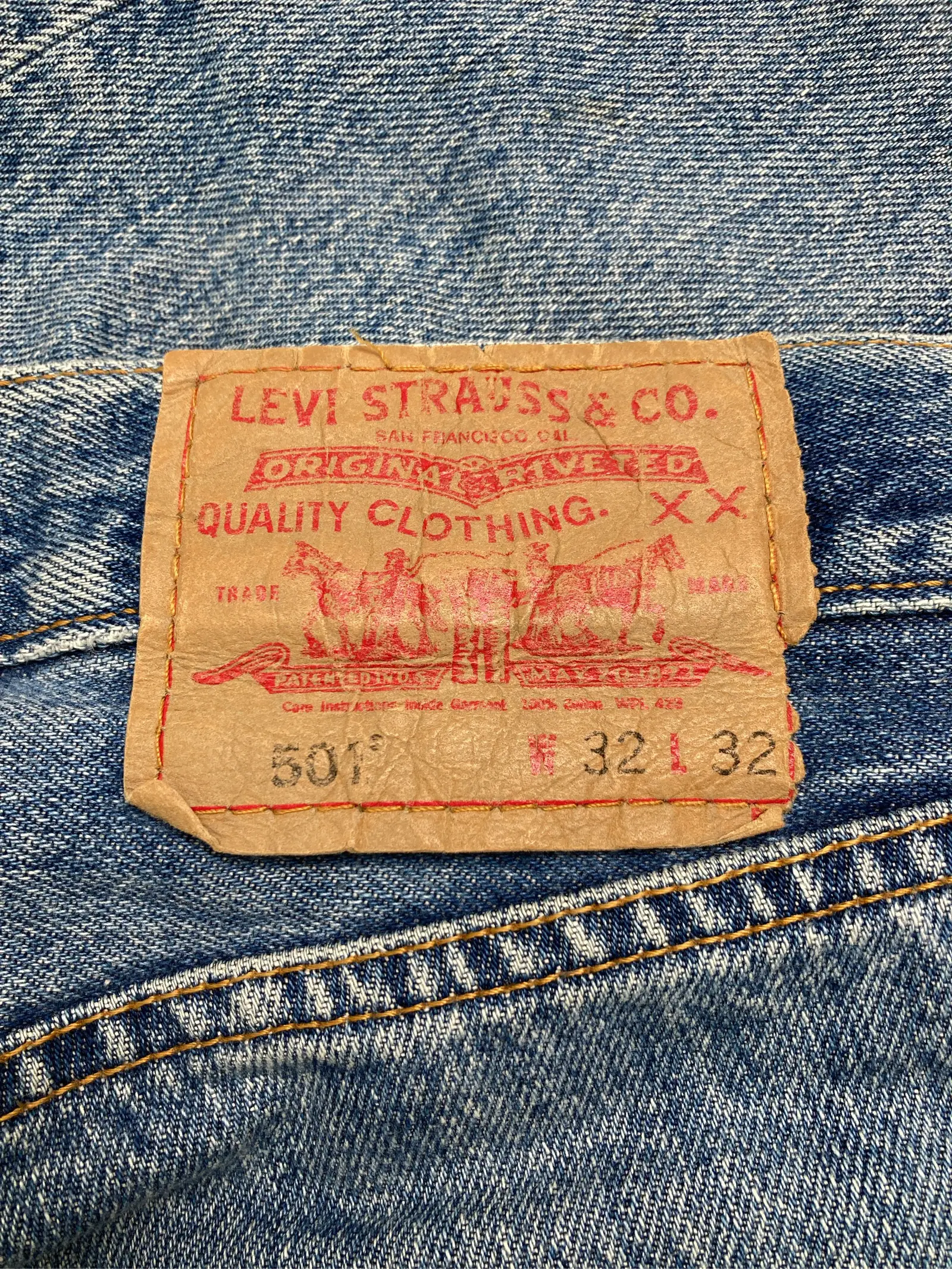 https://digdig-r2-worker.funee.workers.dev/product/1984b6c4-4a36-47d3-a2ea-f2f92f65e6b8/1989b1aa-5b35-4f5b-b4e5-e48696202497
