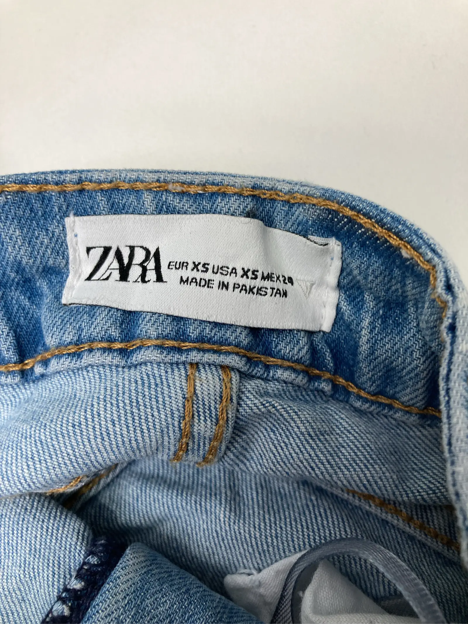 https://digdig-r2-worker.funee.workers.dev/product/1cf787cd-ae83-4338-bcce-a562a06cf7b0/4dfdab96-9131-443f-9fd4-4a7bd159d2c1