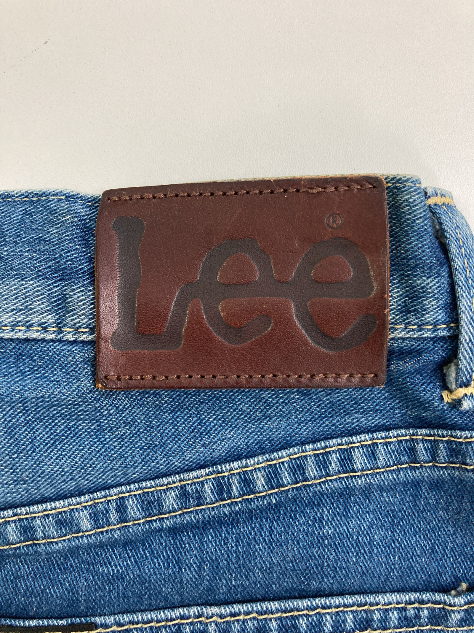 https://digdig-r2-worker.funee.workers.dev/product/1e6d8aa5-f95d-43df-8bb9-e2d8c9a5e6cf/39c99e18-1a0a-477d-962d-5d792b0d9ce9