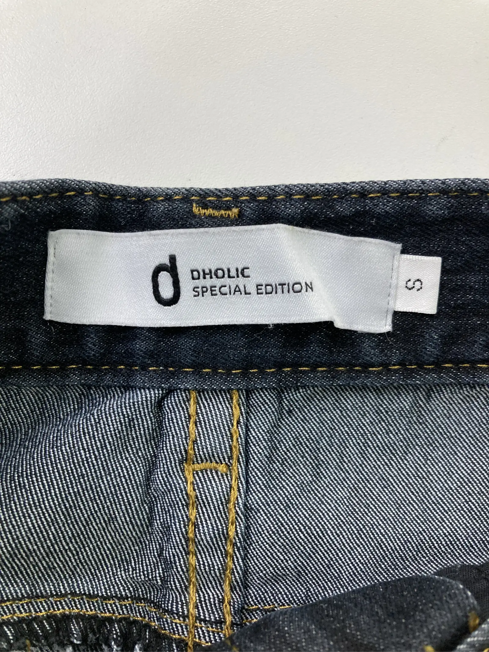 https://digdig-r2-worker.funee.workers.dev/product/20758886-0242-45cb-af38-c20493d5e49e/594211b7-f1fd-43e1-a922-83dab9eba3c0