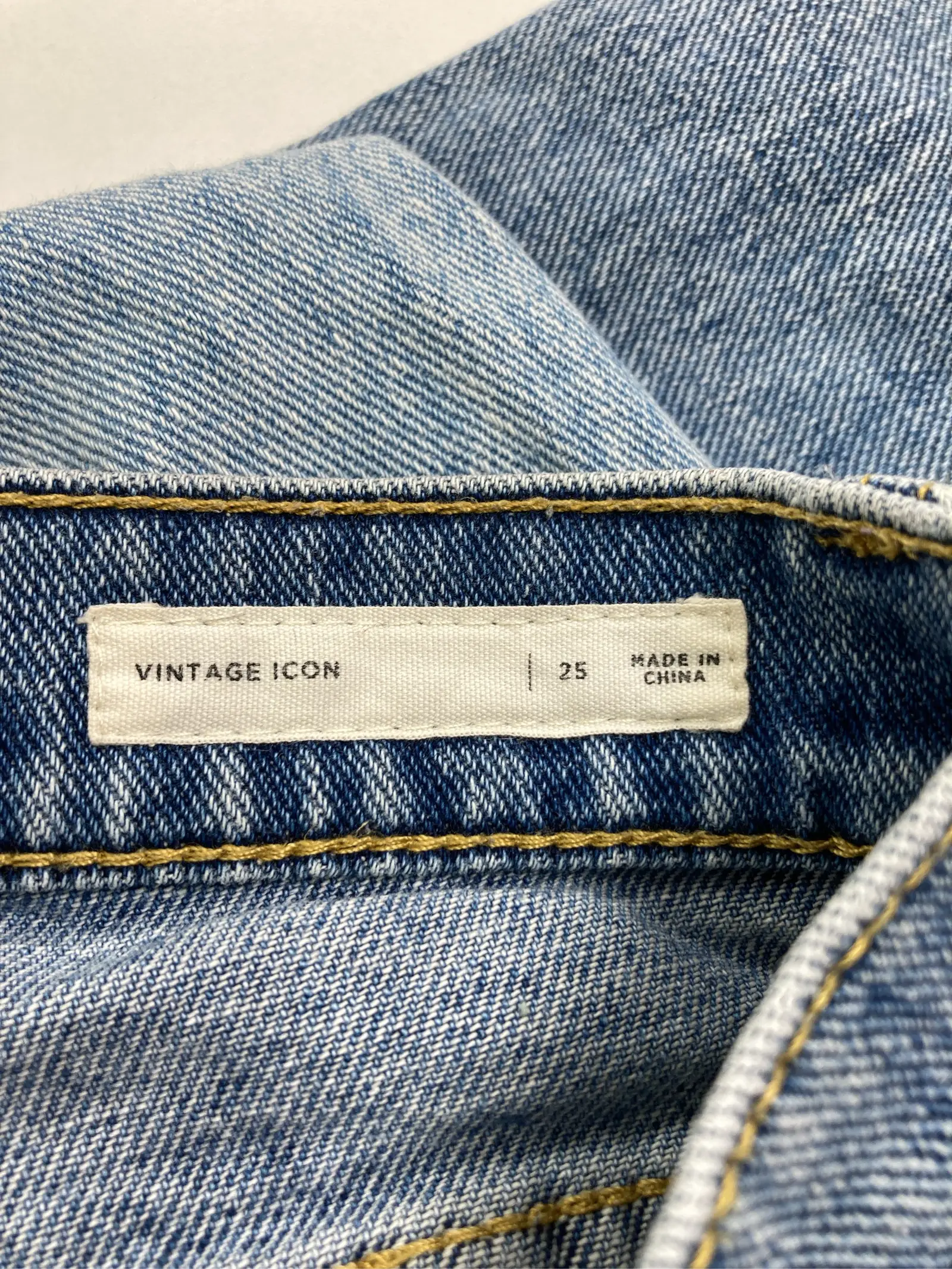 https://digdig-r2-worker.funee.workers.dev/product/3338d26a-cbf3-4dde-a80f-871322c63c41/476f5ad7-938e-49ff-b451-9ad1005bc9d7