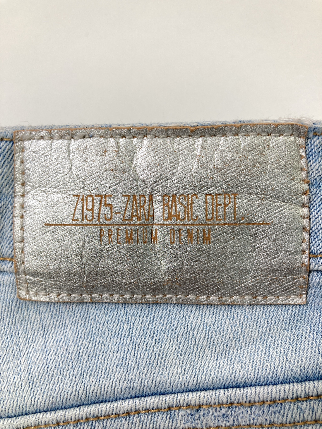 https://digdig-r2-worker.funee.workers.dev/product/342d36e7-8fa0-4de0-83a3-19b236411d3c/76c91102-f422-48fc-93d6-99ae1b9d6595
