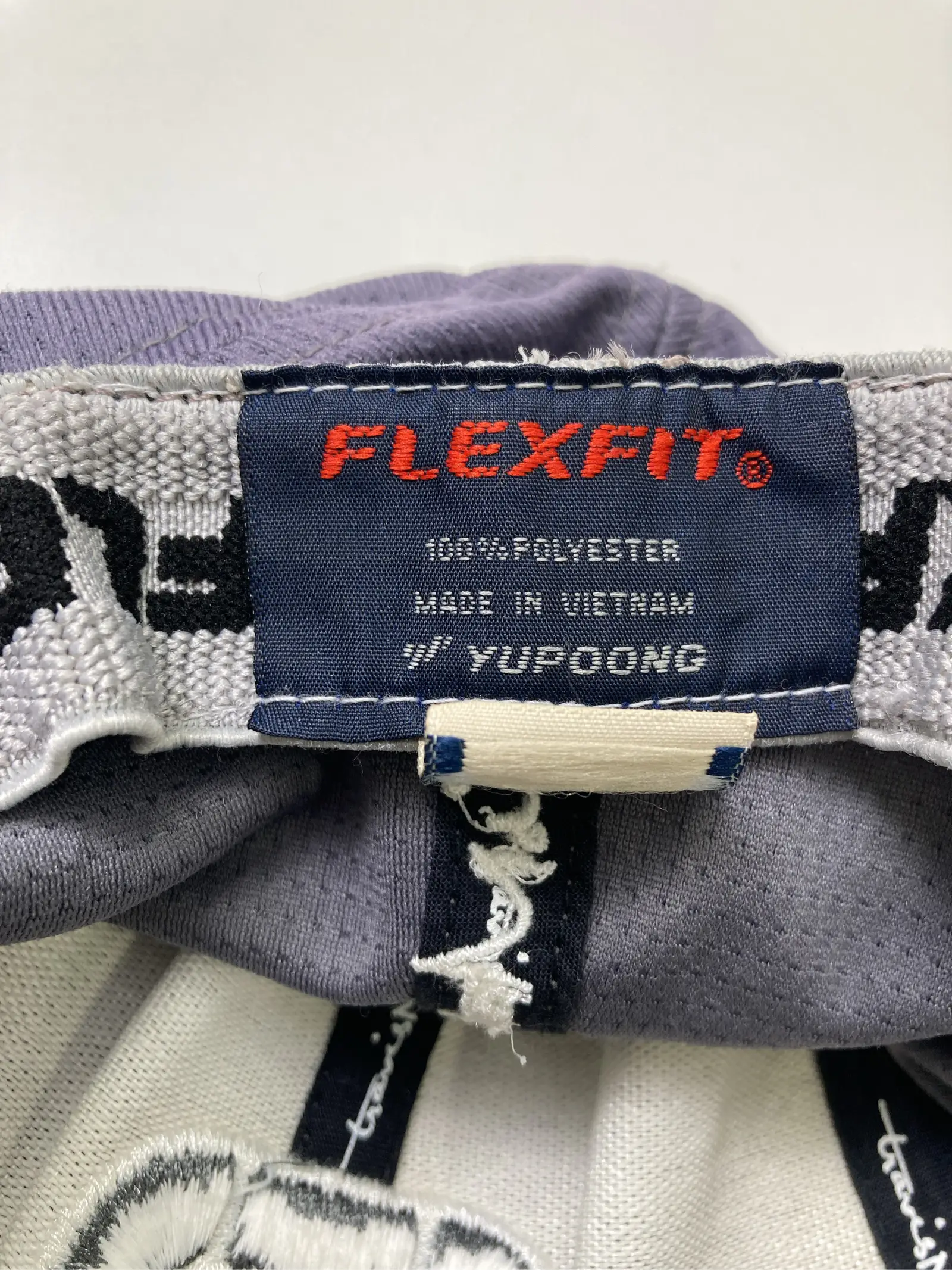 https://digdig-r2-worker.funee.workers.dev/product/39f89330-cd5c-4e79-96a6-a70ea6085922/f1691b5c-2323-466b-a4e6-255c1666c98a