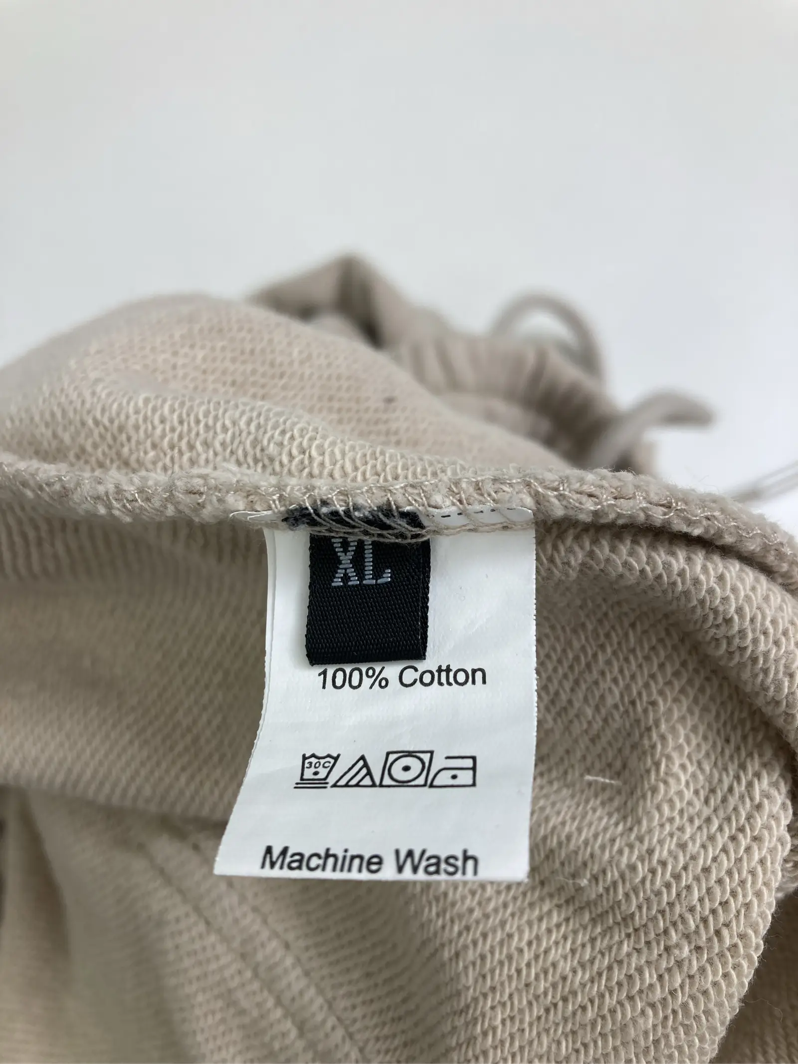 https://digdig-r2-worker.funee.workers.dev/product/3cb0cd3a-ab00-4ece-934e-57d4cee92d36/8dbc31f0-326d-4cc9-bd9e-1ff903116da6