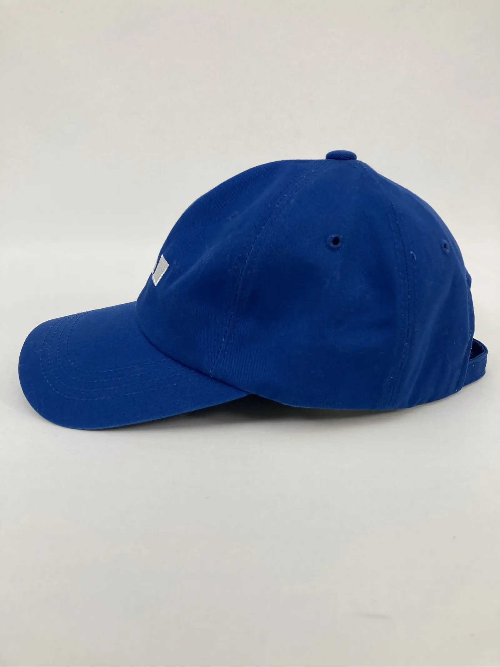 https://digdig-r2-worker.funee.workers.dev/product/3d601923-fad5-482b-946a-c95a3eb4dff1/ba527a4b-a4d0-43e3-a7df-3ac403072984