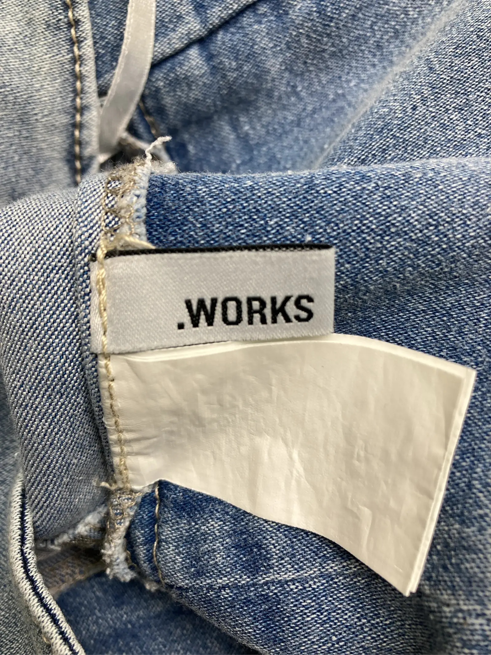 https://digdig-r2-worker.funee.workers.dev/product/44035a81-11eb-46e5-a717-25d1905f089b/4dd28786-0298-4e6d-9298-fed78c847546