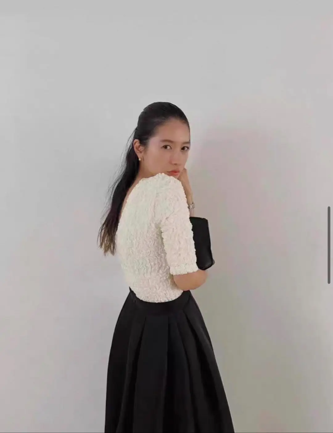 https://digdig-r2-worker.funee.workers.dev/product/4b294893-4b23-41b4-82ad-acce4e8d8e11/89a0f385-1108-4f24-bd0e-666803e35dc1