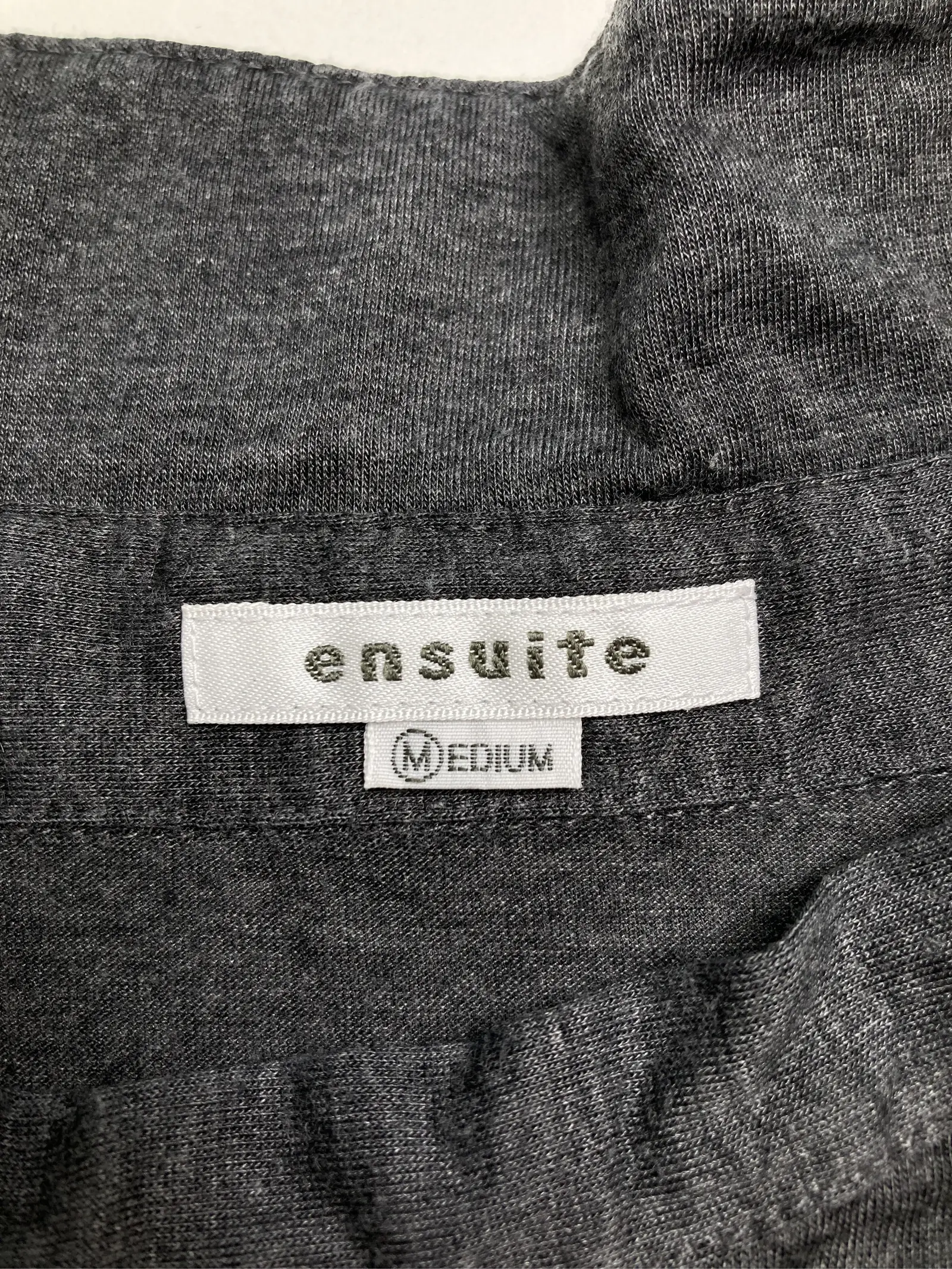 https://digdig-r2-worker.funee.workers.dev/product/4ecd3306-6a14-47b2-9d80-90a884c2c7f8/b1e16499-4ad4-4742-aa8e-a4672712da32