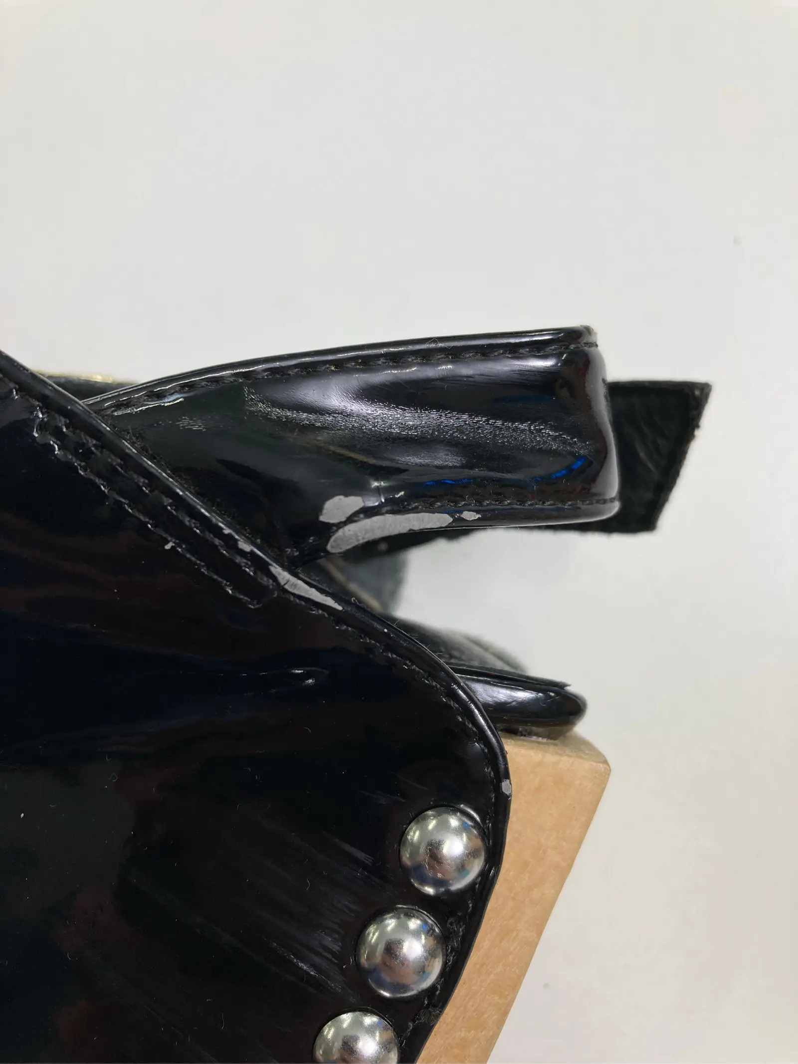 https://digdig-r2-worker.funee.workers.dev/product/53d7cc9e-c8a7-44b7-b5fa-b952770310b5/06a9dab3-d566-4fdd-ab20-2207d9e9b039