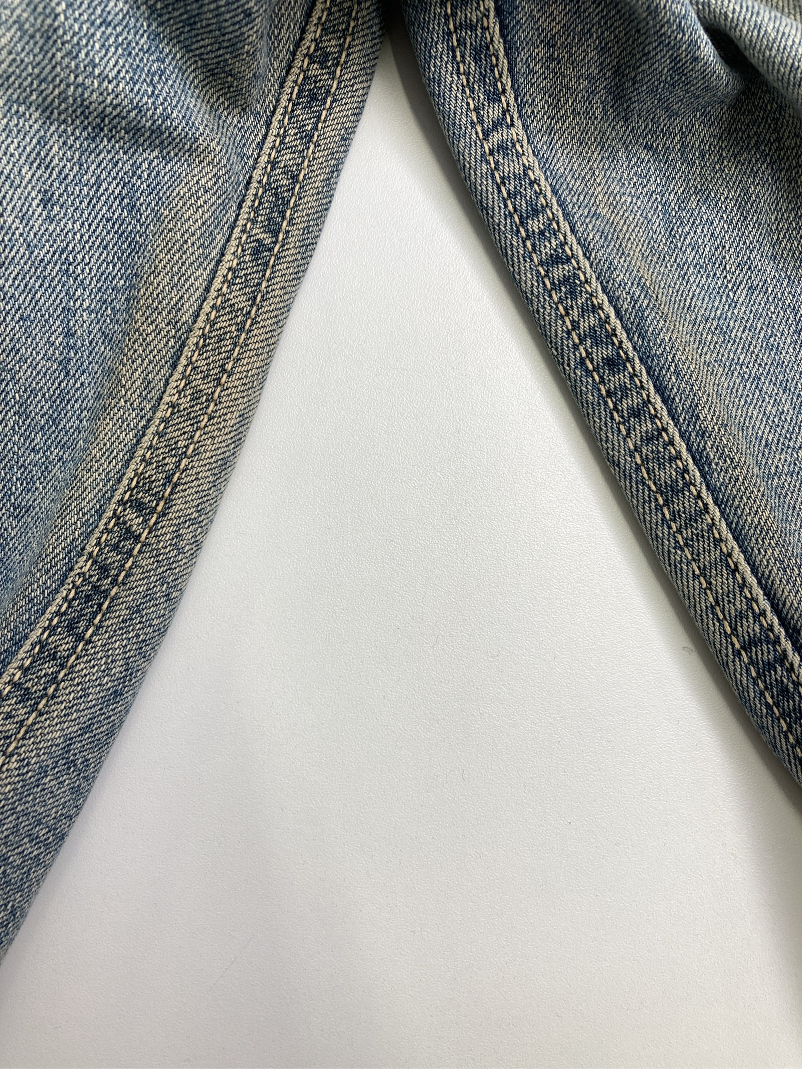 https://digdig-r2-worker.funee.workers.dev/product/5beddf9e-067c-4026-b4a4-3b3ca073da5f/8cf23ea4-e2b2-47b1-a6b2-ebd0c4eec1cd