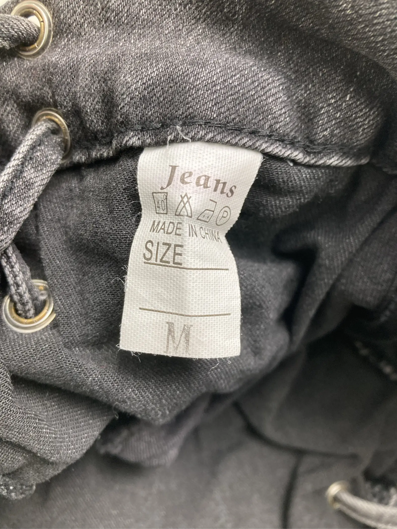 https://digdig-r2-worker.funee.workers.dev/product/712c123f-6cdd-41da-946f-9122ffac8a5c/44d58556-a028-4f6f-a5ae-10a8fe06395d