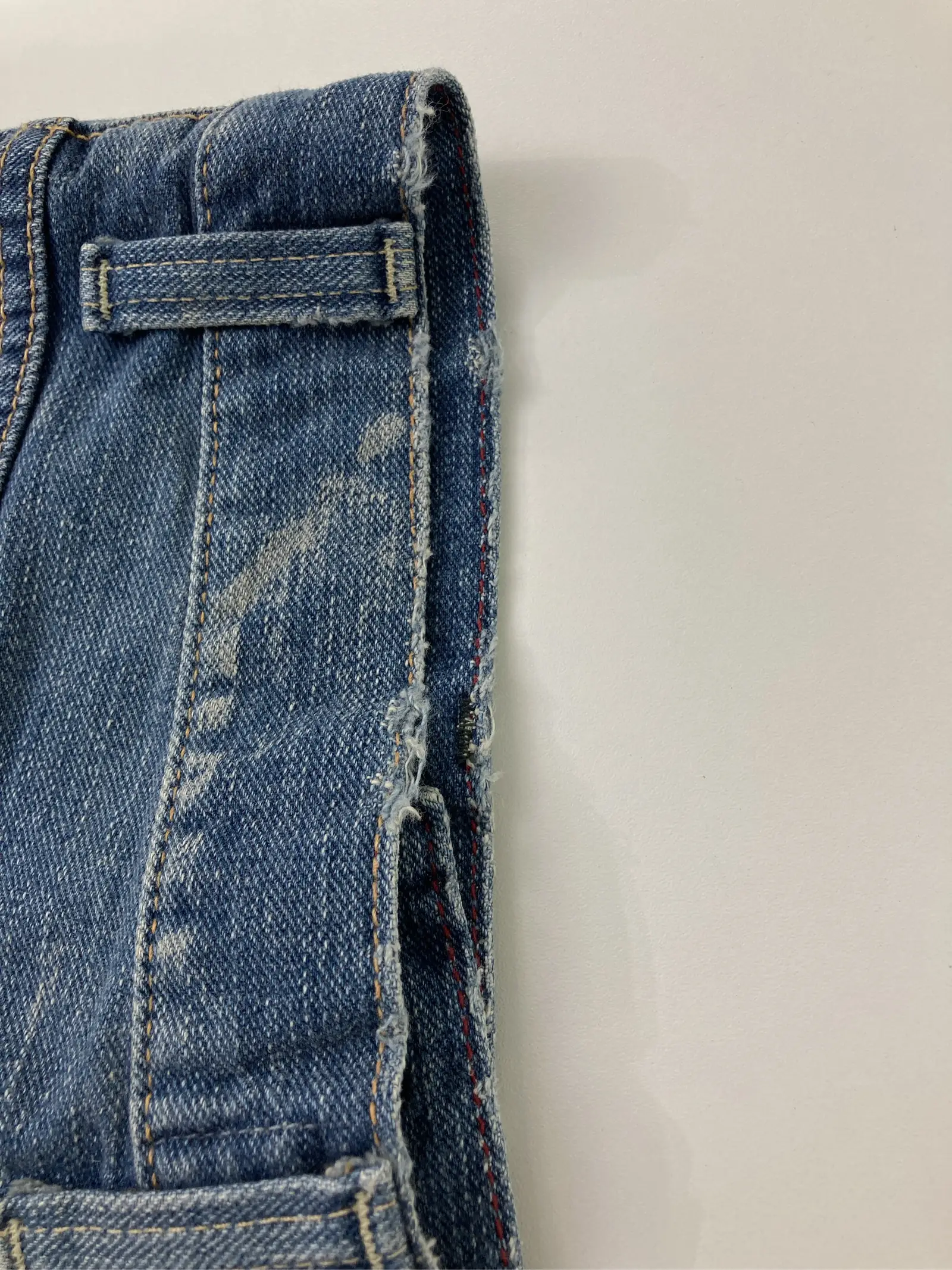https://digdig-r2-worker.funee.workers.dev/product/7629d0bf-a005-40a0-9e02-9412094a4718/d31123a7-b340-49d7-94b2-4c8391f218a9
