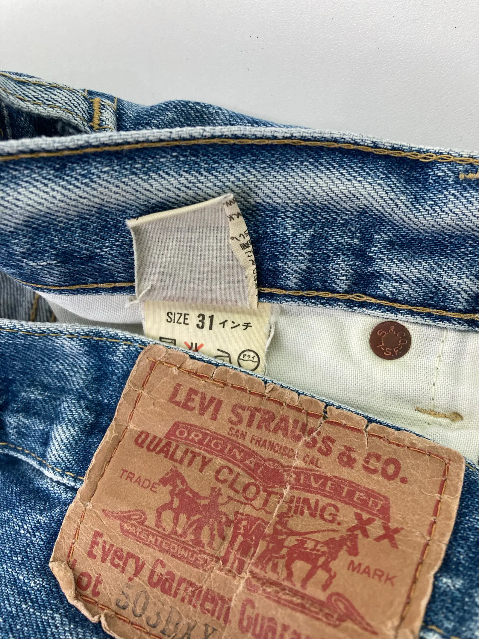 https://digdig-r2-worker.funee.workers.dev/product/7aa8cdfc-dc6f-46b1-a5b2-cf8720d6e06f/b2e8d6a4-01c6-4b18-b938-dee087173d02