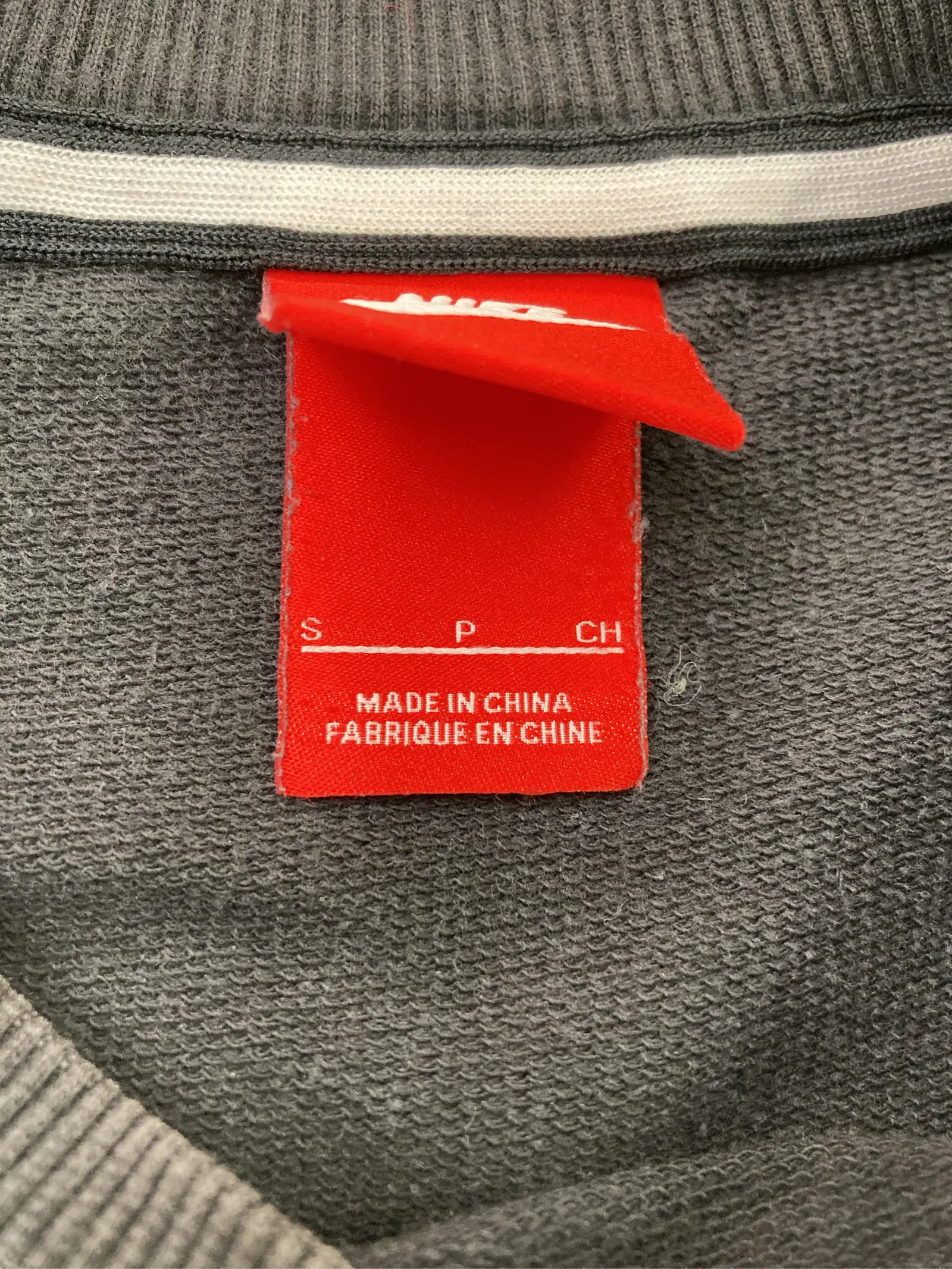 https://digdig-r2-worker.funee.workers.dev/product/886af629-37a5-43cd-a8f3-2649fb721319/9a84ece5-86c5-4e2f-a904-973f9a17b18c