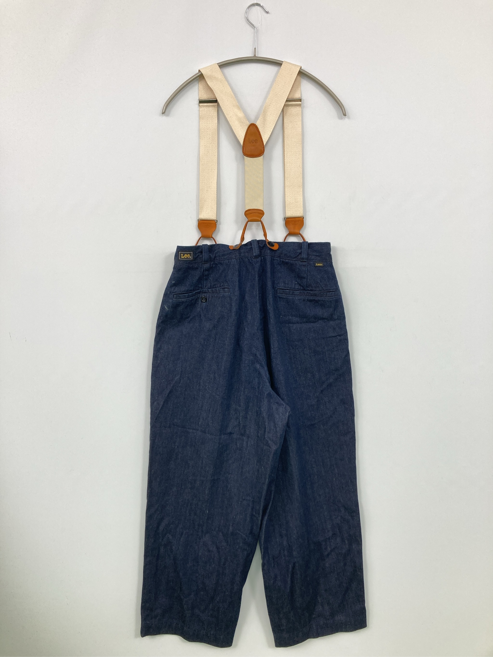 https://digdig-r2-worker.funee.workers.dev/product/8b1b48ab-8eb4-4d13-a4d4-b7508d6f8eea/937d7b44-ab3a-4372-bef4-63649bfe8a48