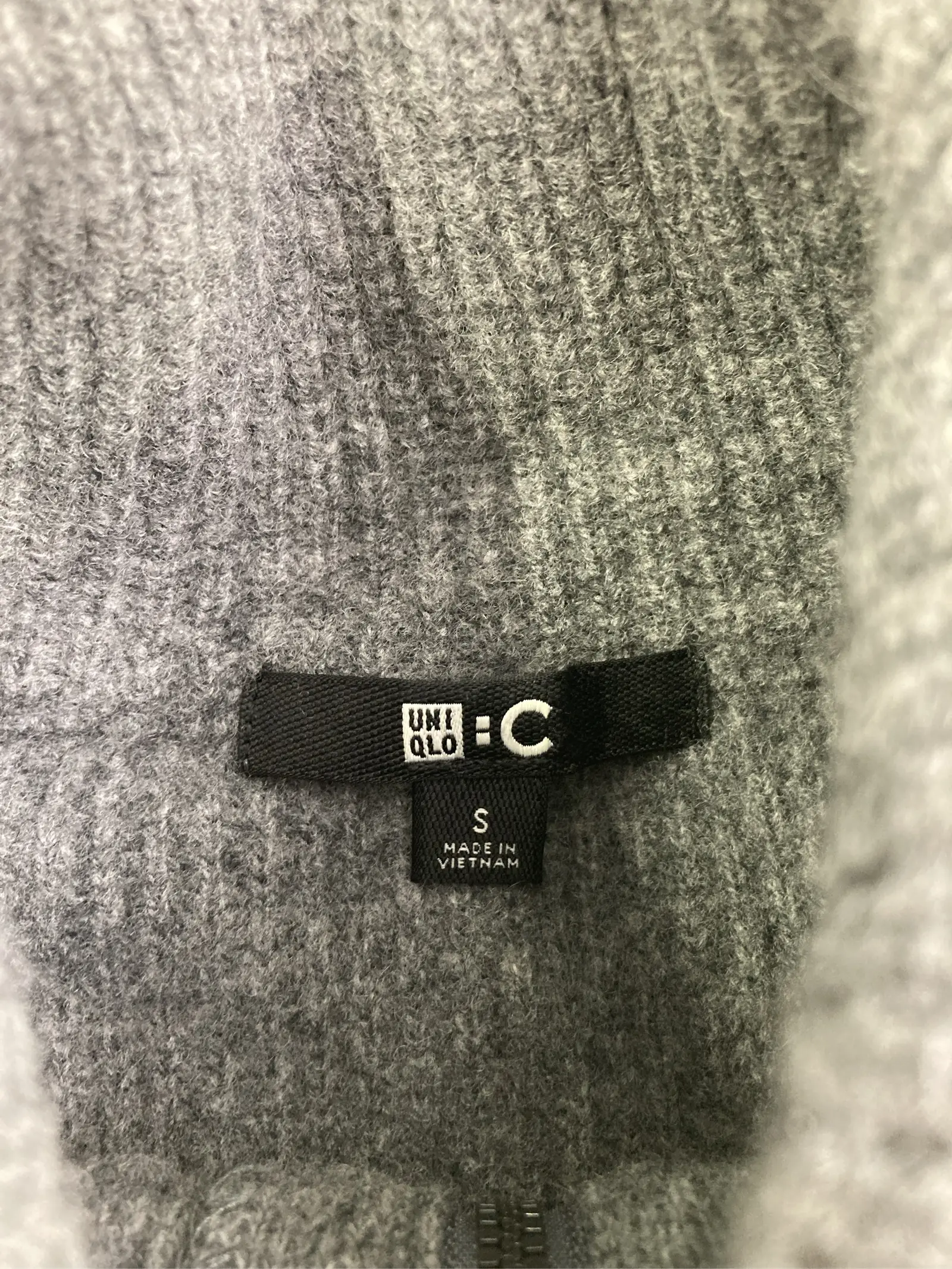 https://digdig-r2-worker.funee.workers.dev/product/941c228b-0769-454c-bce1-f9115aea5d7b/04e501e7-2e6f-4bfa-b559-8df8e590de0c