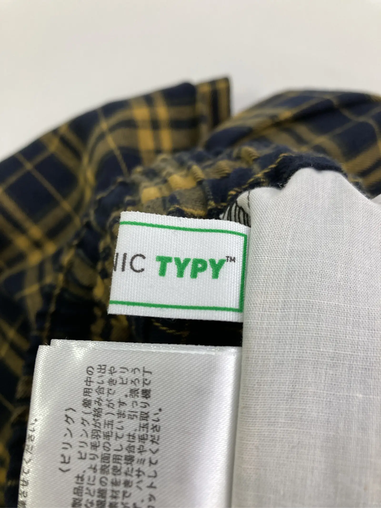 https://digdig-r2-worker.funee.workers.dev/product/998ab330-a2e1-4fe5-acb8-662295cb7f1c/ccceaf36-84a9-4c99-bd2a-4cf101c8dd62
