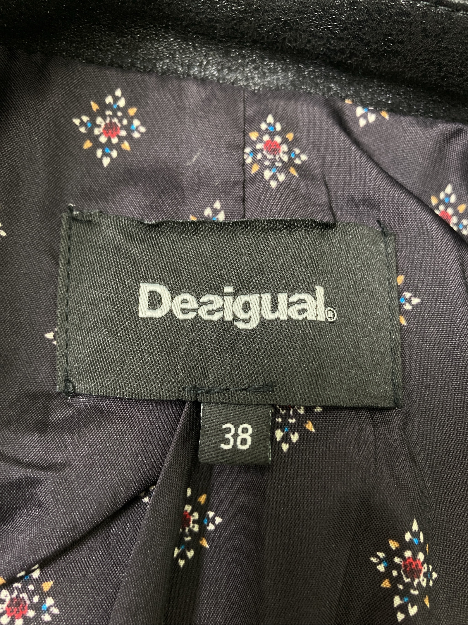 https://digdig-r2-worker.funee.workers.dev/product/a38cf8b3-00eb-4f09-9303-e80c068935cf/3aa69750-3eb9-4805-a284-8aaa876e77f9