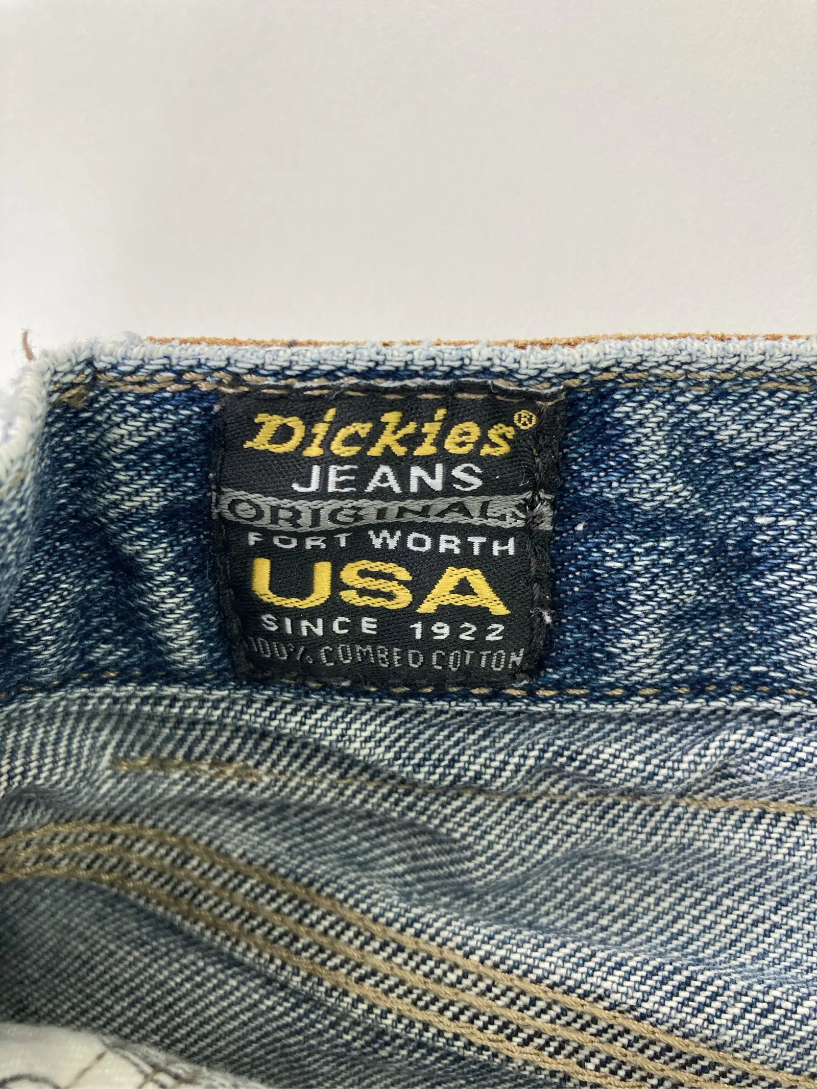 https://digdig-r2-worker.funee.workers.dev/product/a47693f3-99c4-456e-975c-82f839804444/ea737a28-794c-4870-b590-7d9c0e49acba