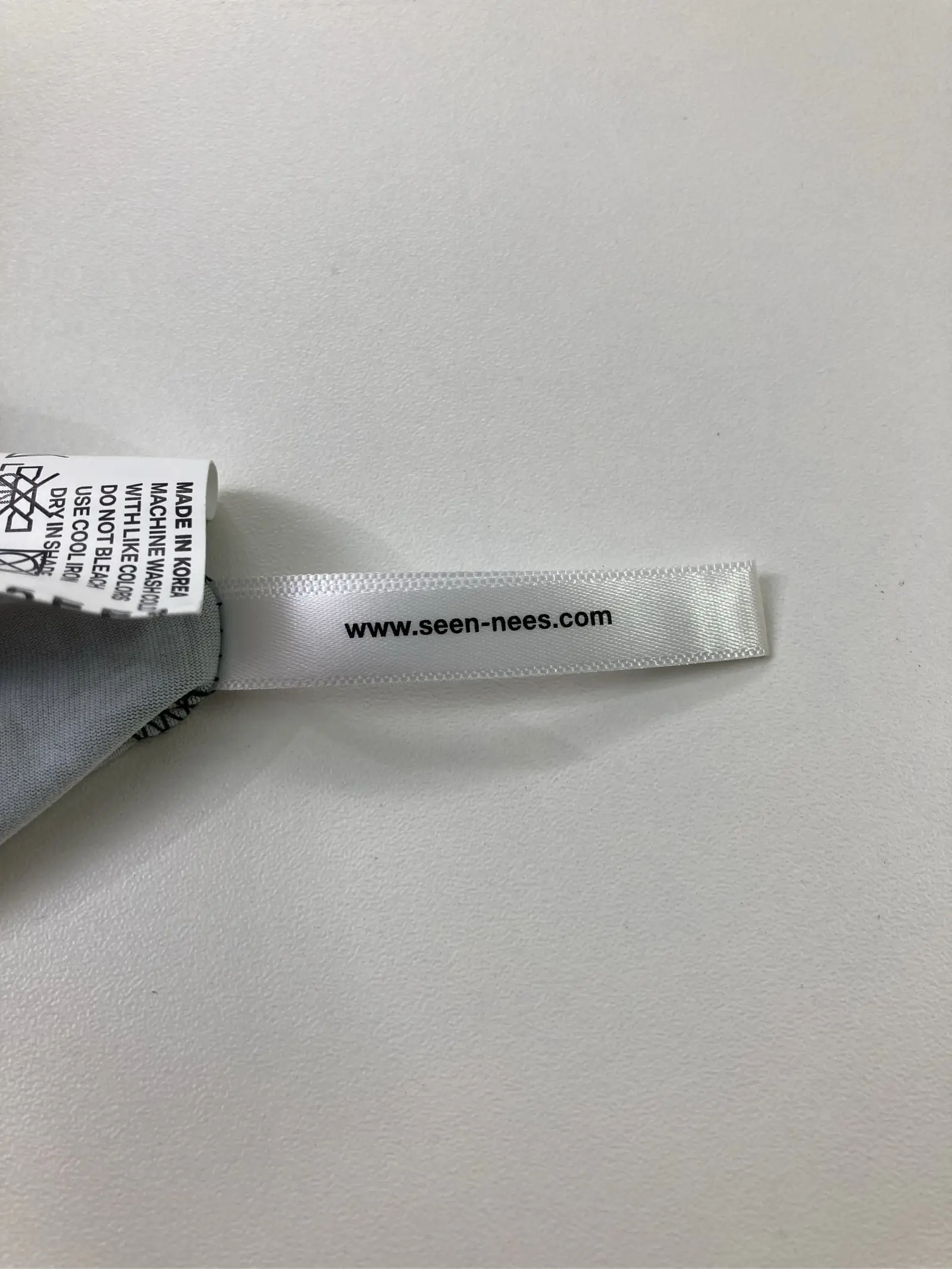 https://digdig-r2-worker.funee.workers.dev/product/a79fc439-3d33-4de2-b98b-f7992032aff5/813819cd-a0eb-4891-a35a-23081d34e4ba