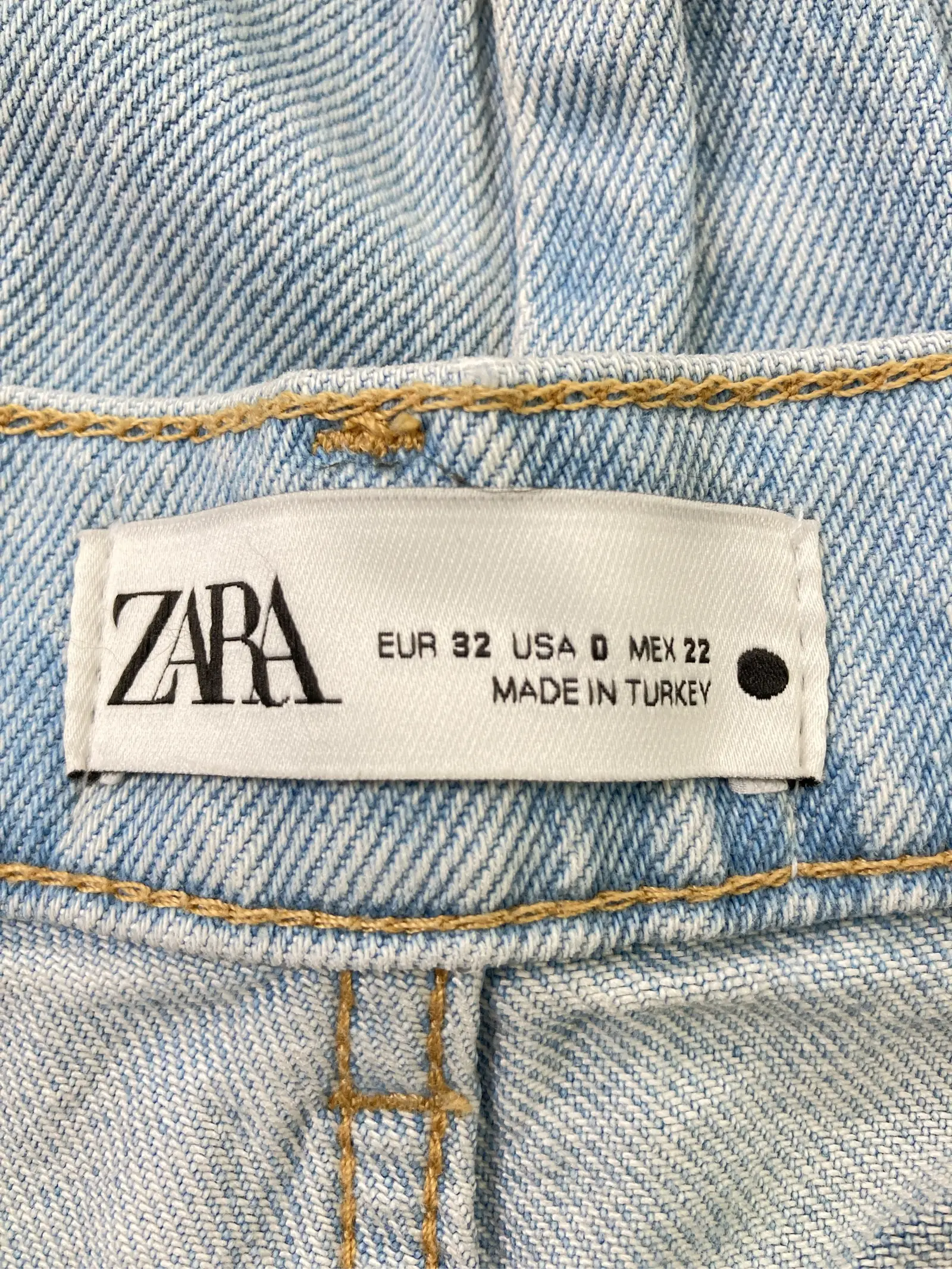 https://digdig-r2-worker.funee.workers.dev/product/a9b0bdaa-605c-4633-a723-981887db6342/54af35ac-f730-443e-85c0-d9d789a739dd