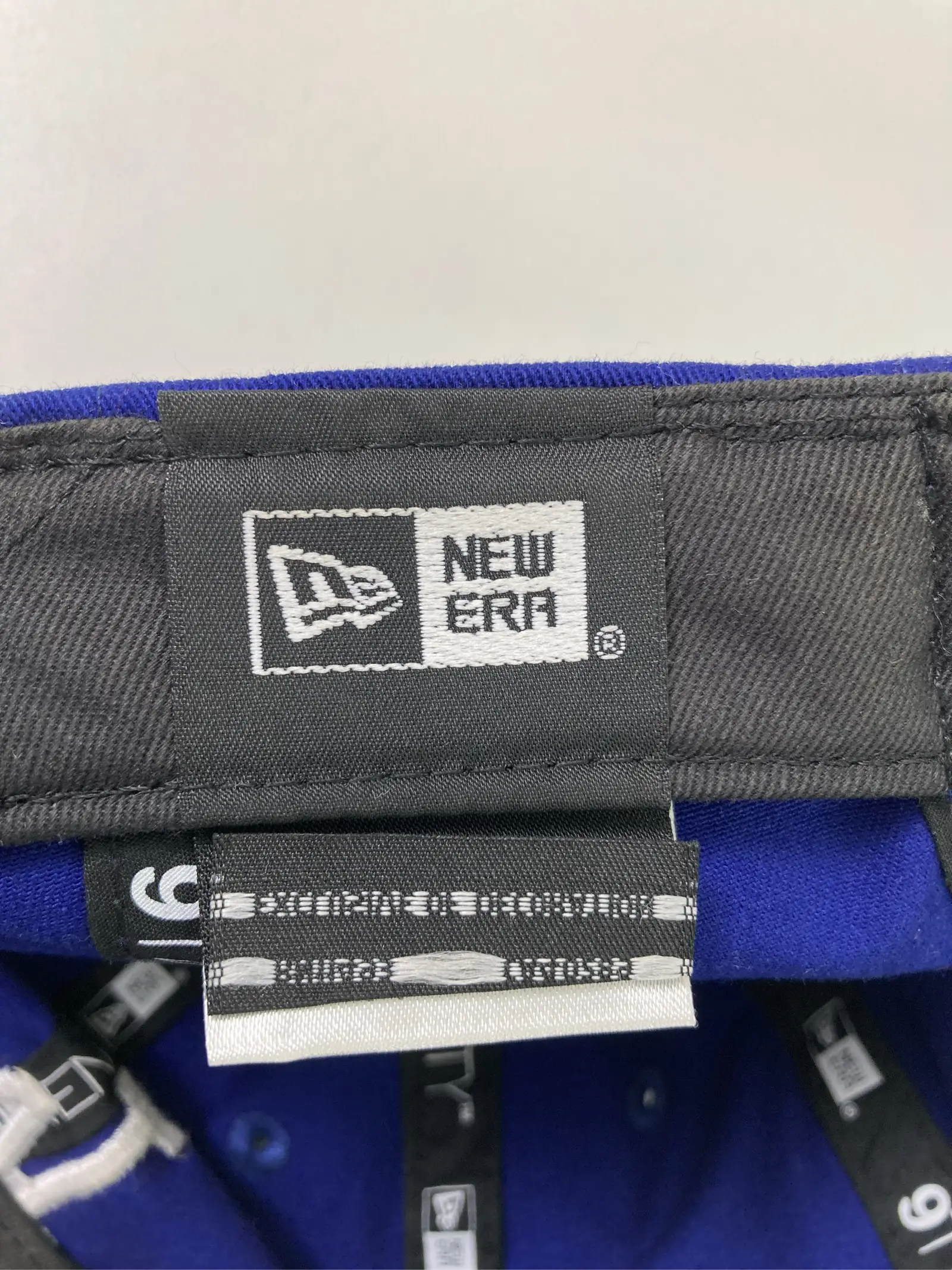 https://digdig-r2-worker.funee.workers.dev/product/b2c18bb1-9144-4f94-802c-211bfad13b64/084f4730-58f1-4952-810e-a06de784b127