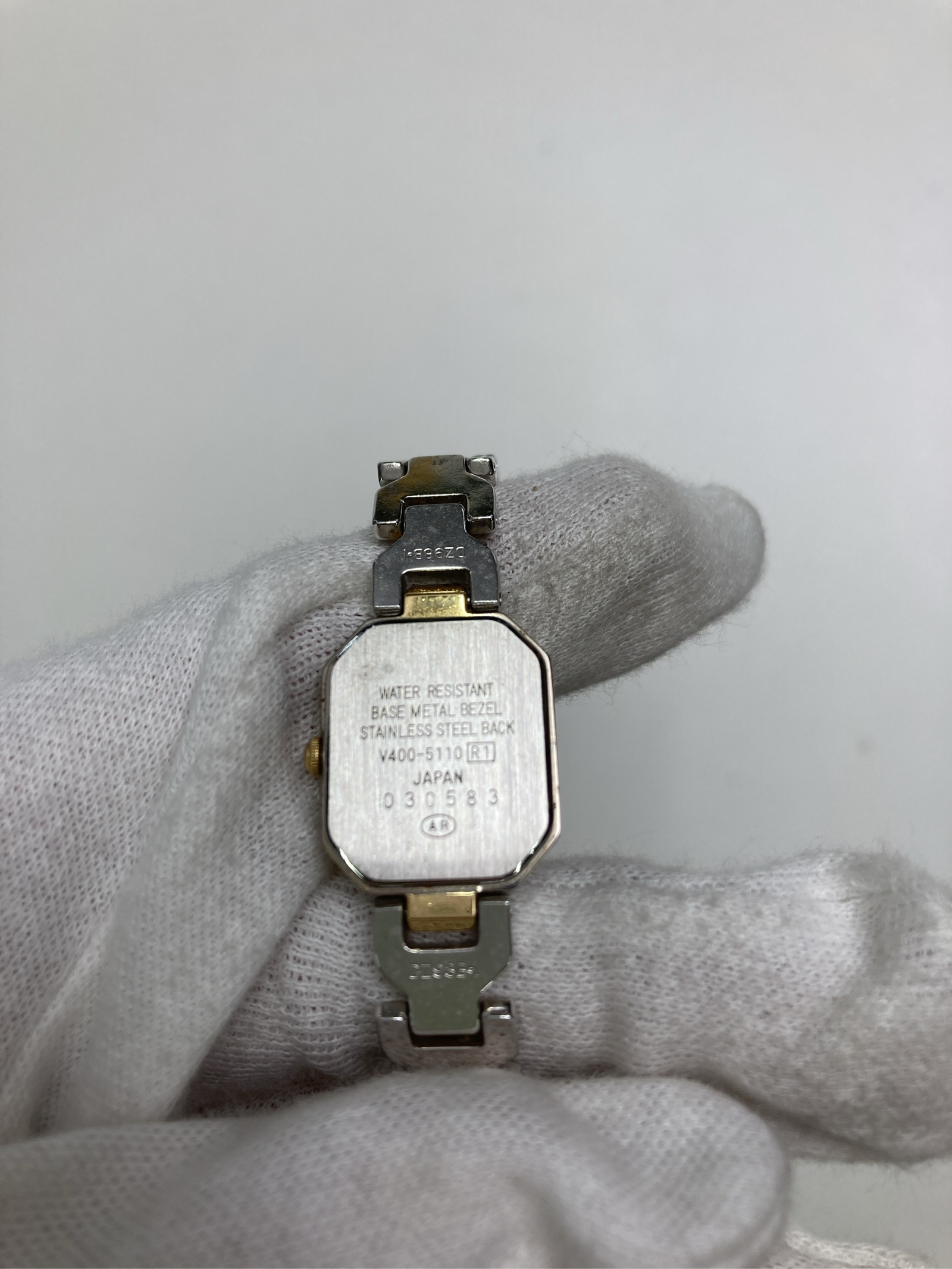 https://digdig-r2-worker.funee.workers.dev/product/b7549d63-dc69-44a3-a719-9b99270643be/00381dbf-8e0c-445b-8f1b-1d562d32281c