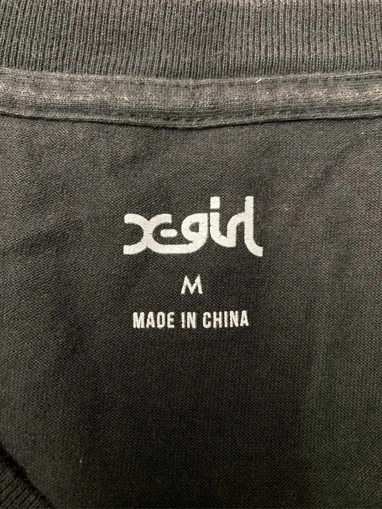 https://digdig-r2-worker.funee.workers.dev/product/b8fdf565-1827-4aac-be62-77985730d306/d70328e5-1a58-44dd-a256-b0678983cdf0