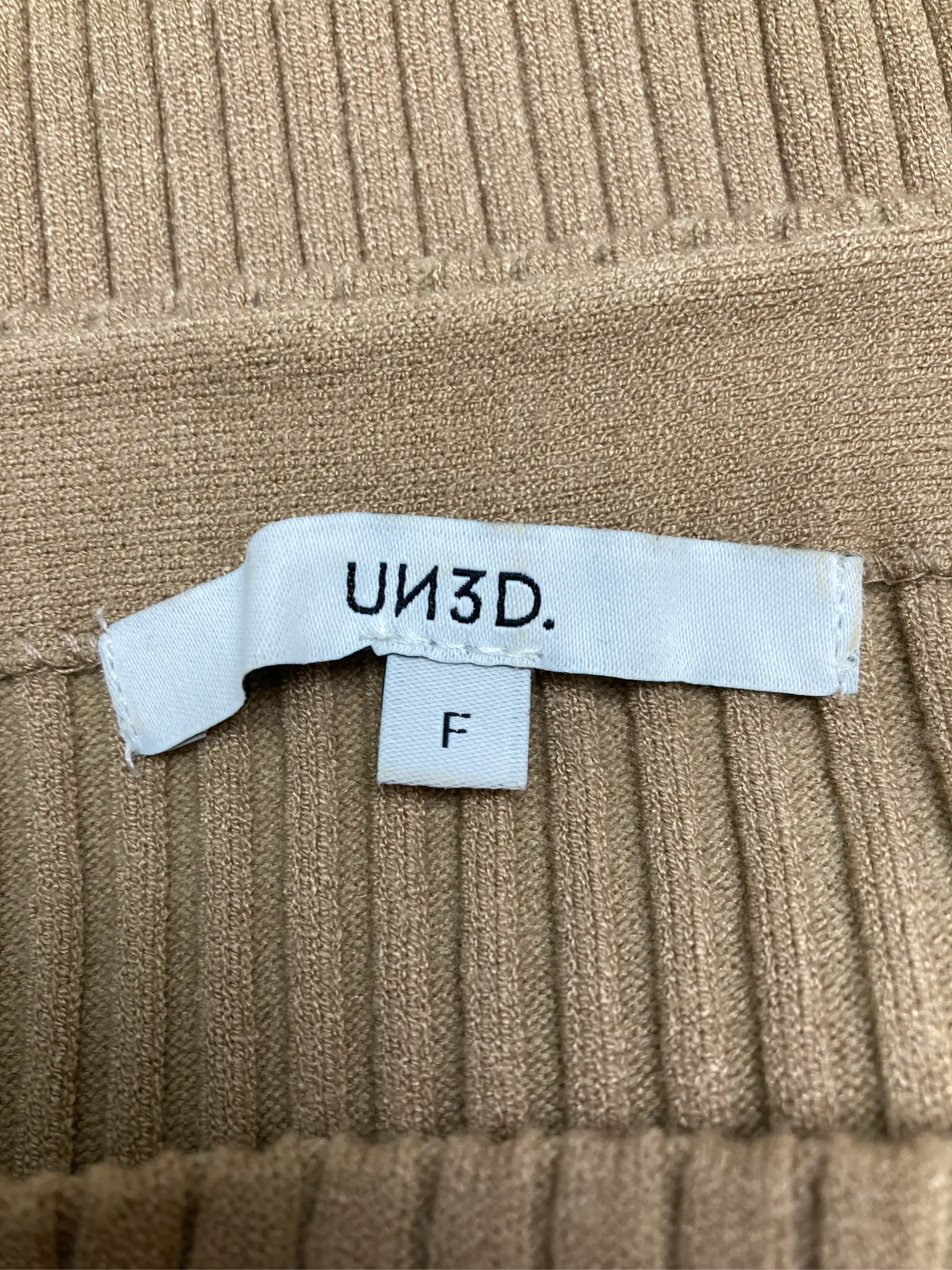 https://digdig-r2-worker.funee.workers.dev/product/c3b11313-99dc-4e9d-af3d-286180da1ef2/211a3793-d550-4b80-89df-b85234c7145d