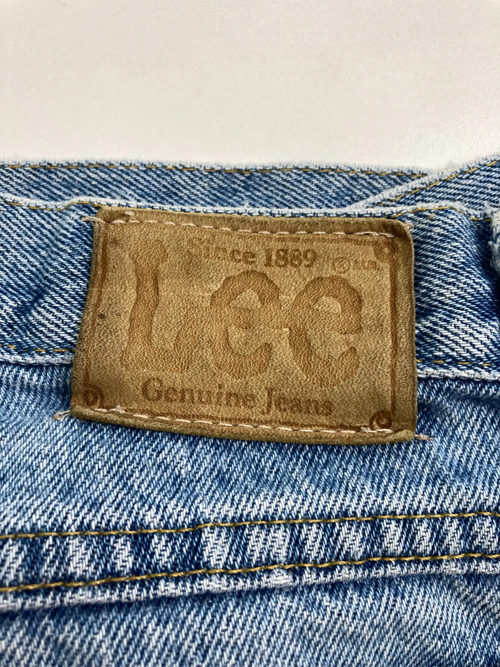 https://digdig-r2-worker.funee.workers.dev/product/c602fe74-995a-47fa-808b-27985a72bc69/a49d36db-167b-4c3d-b7e9-3b9fc4ff26ca
