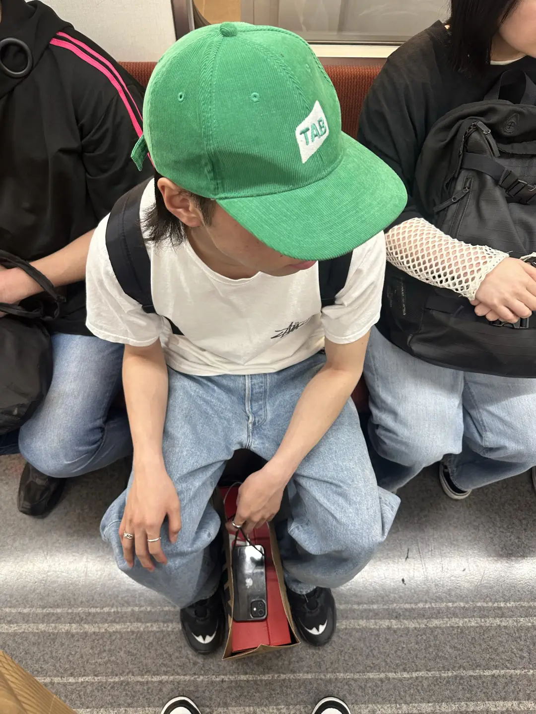 https://digdig-r2-worker.funee.workers.dev/product/cf98a0be-3710-4dfd-97ee-7907f8178c1c/5f143c89-ac7b-4553-81bb-c6e01d6d3373