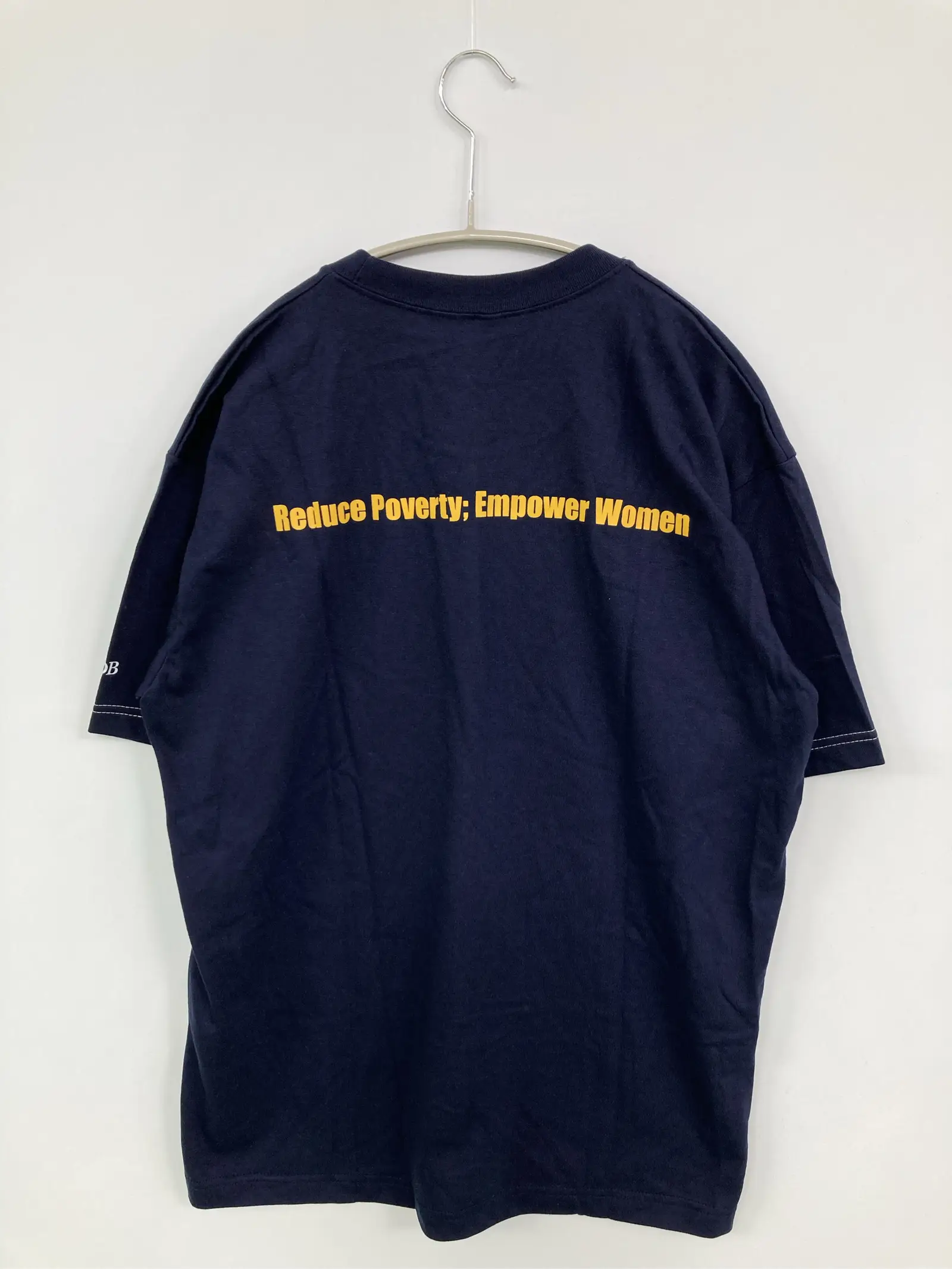 https://digdig-r2-worker.funee.workers.dev/product/d0c73748-4175-41e0-937d-5d52c6ba43ef/9e7987e6-b30b-409b-b5c0-97f6170d1e64