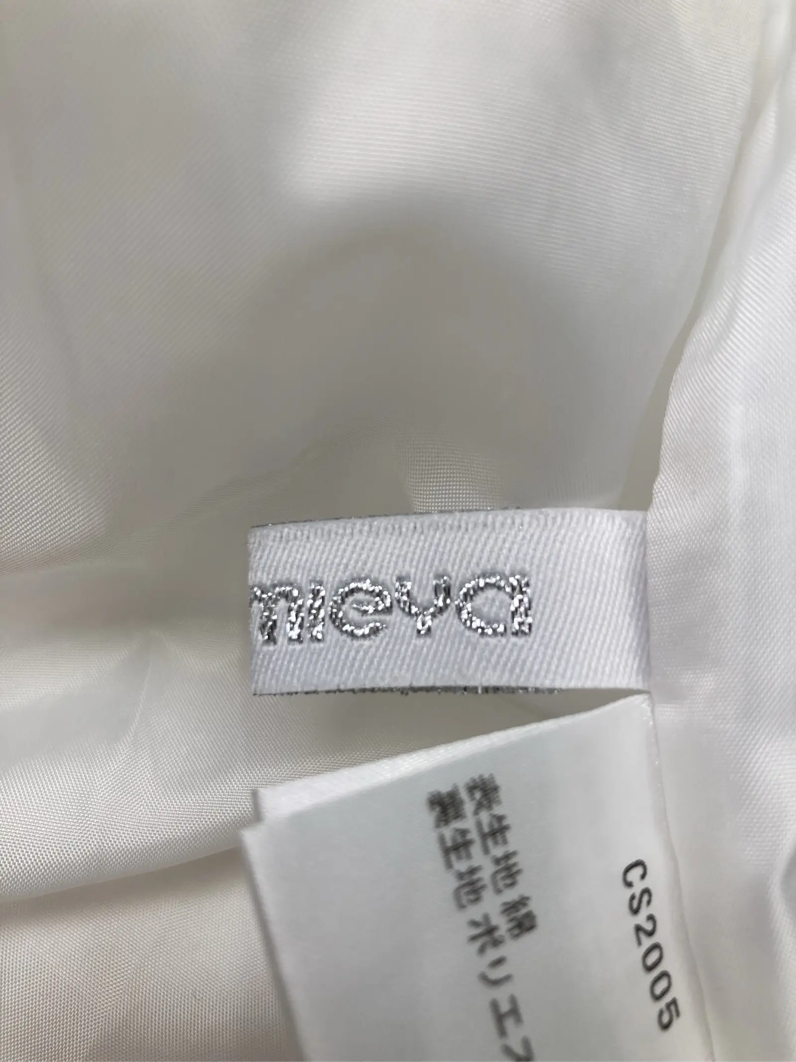 https://digdig-r2-worker.funee.workers.dev/product/da7da0f4-f9b8-4ccc-9743-2af1b944e5e4/fb77b163-8731-437d-b764-de9760d33ad4