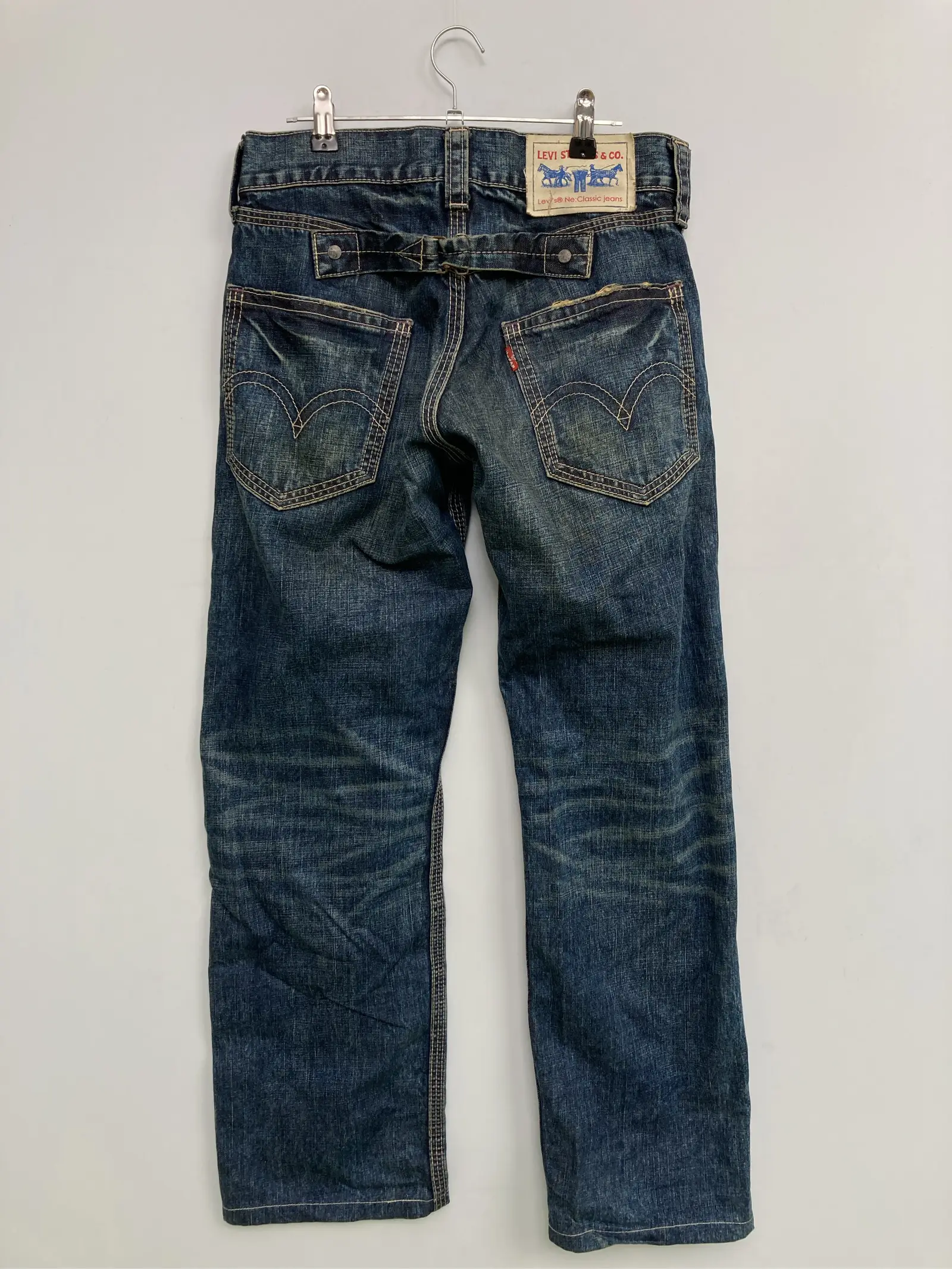 https://digdig-r2-worker.funee.workers.dev/product/eda0547d-ee90-4f5a-b6ab-690f73169b5c/315fc2f0-1e31-4c39-99d9-b7e0ea673009