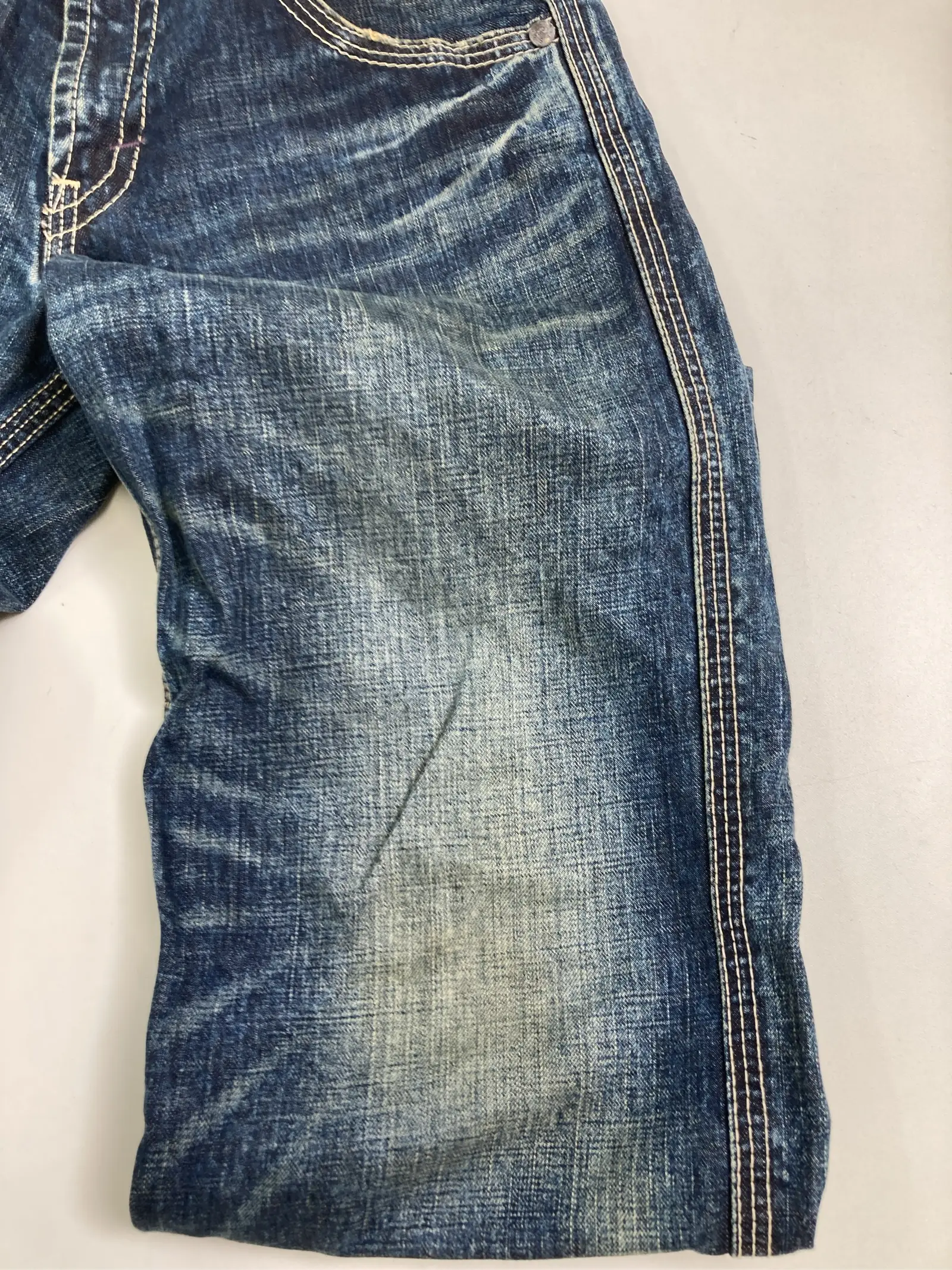 https://digdig-r2-worker.funee.workers.dev/product/eda0547d-ee90-4f5a-b6ab-690f73169b5c/9a7afb6a-b9b2-40dd-98a9-df0cac7322d8